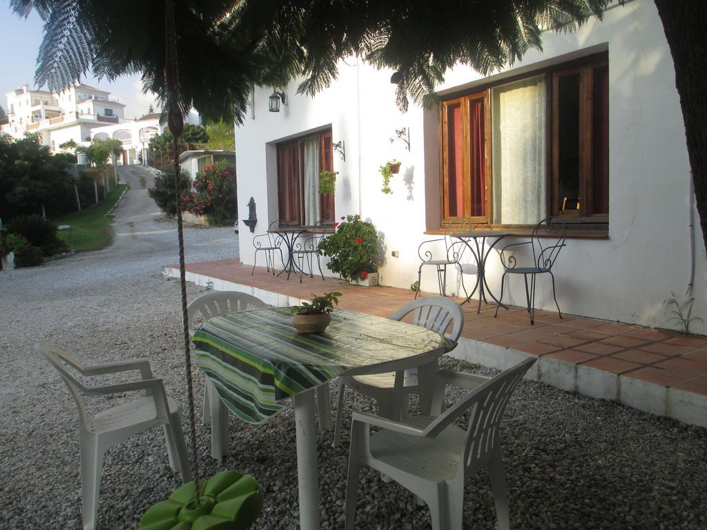 Conjunto Rural Las Rosas Frigiliana Bagian luar foto