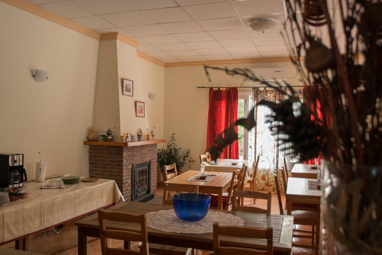 Conjunto Rural Las Rosas Frigiliana Bagian luar foto